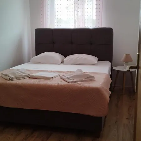 Riva Apartmán *