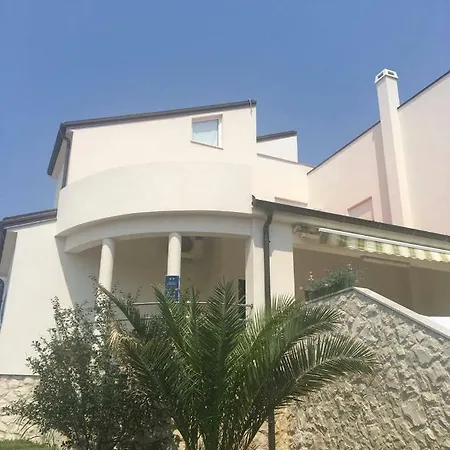 Riva Apartment